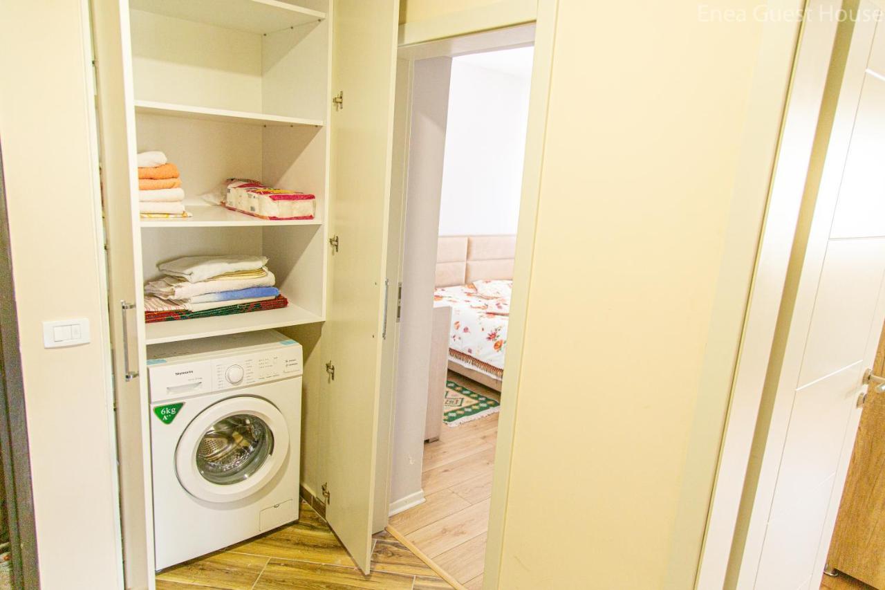 Enea'S Guest House Влёра Экстерьер фото