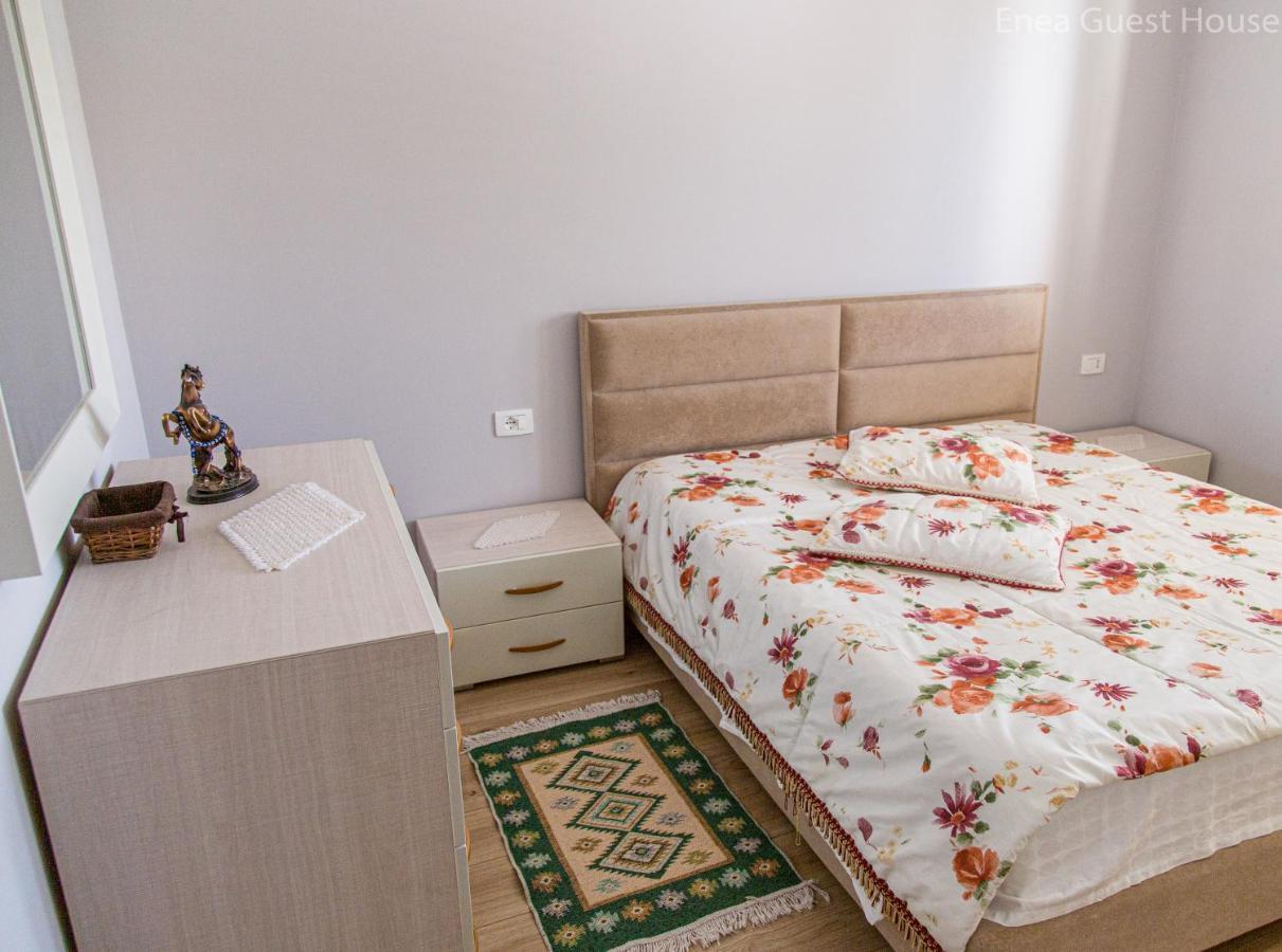 Enea'S Guest House Влёра Экстерьер фото